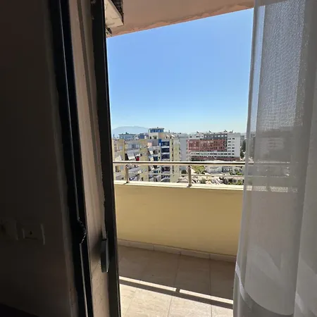 Rei' شقة *