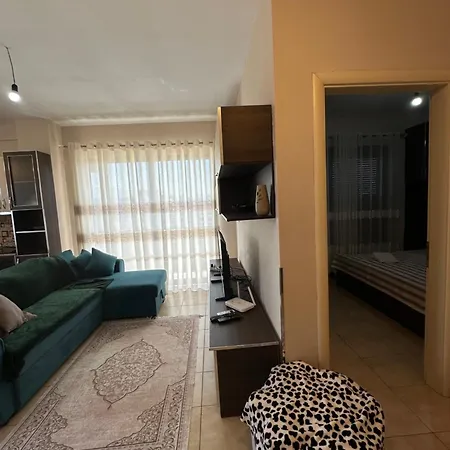 Rei' Apartment Tirana