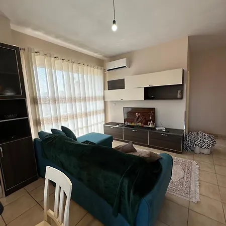 Rei' Apartment